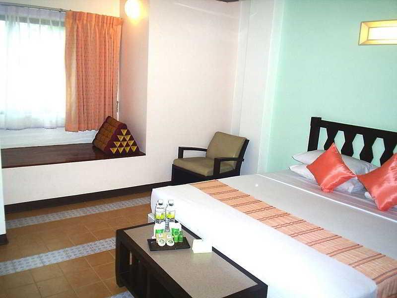 Woraburi Sukhumvit Hotel Бангкок Экстерьер фото