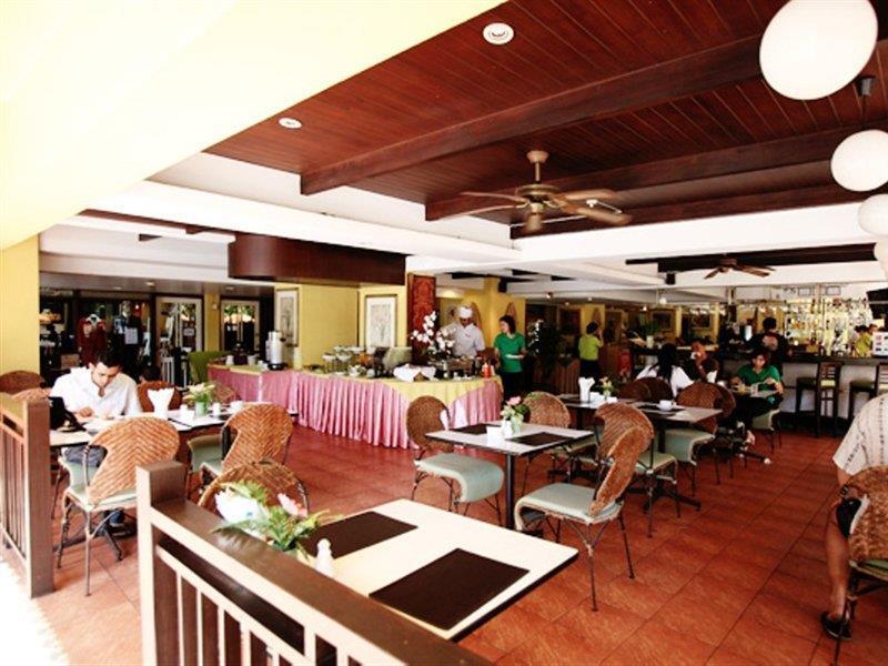 Woraburi Sukhumvit Hotel Бангкок Экстерьер фото